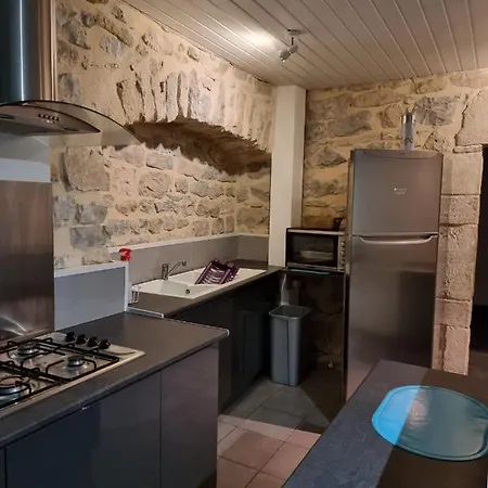 Les De La Petite Boynarde * ボワーヌ