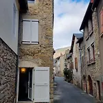 Les De La Petite Boynarde *